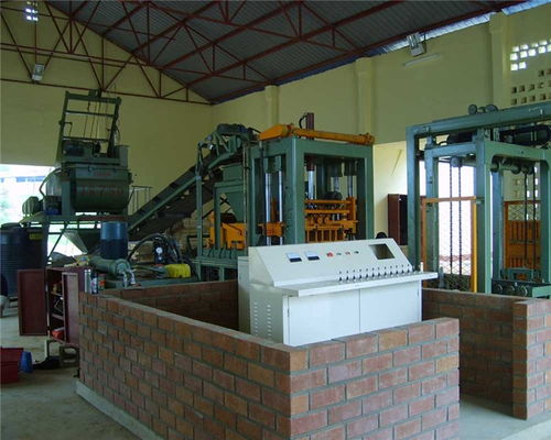 福州華銳方正機械 深耕機械設備研發，引領制磚機行業創新